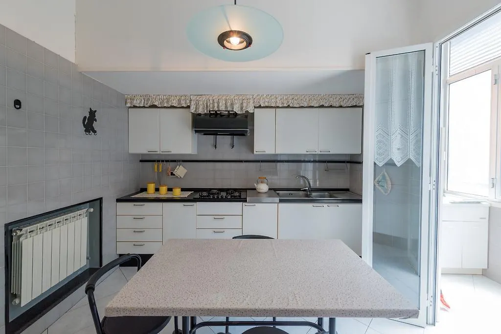 Domitilla House Finale Ligure Apartment